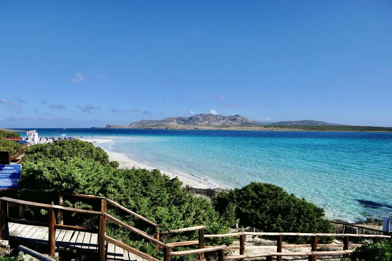 Isa-Residence With Swimming-Pool In Stintino Near The Famous La Pelosa-Beach 公寓式酒店